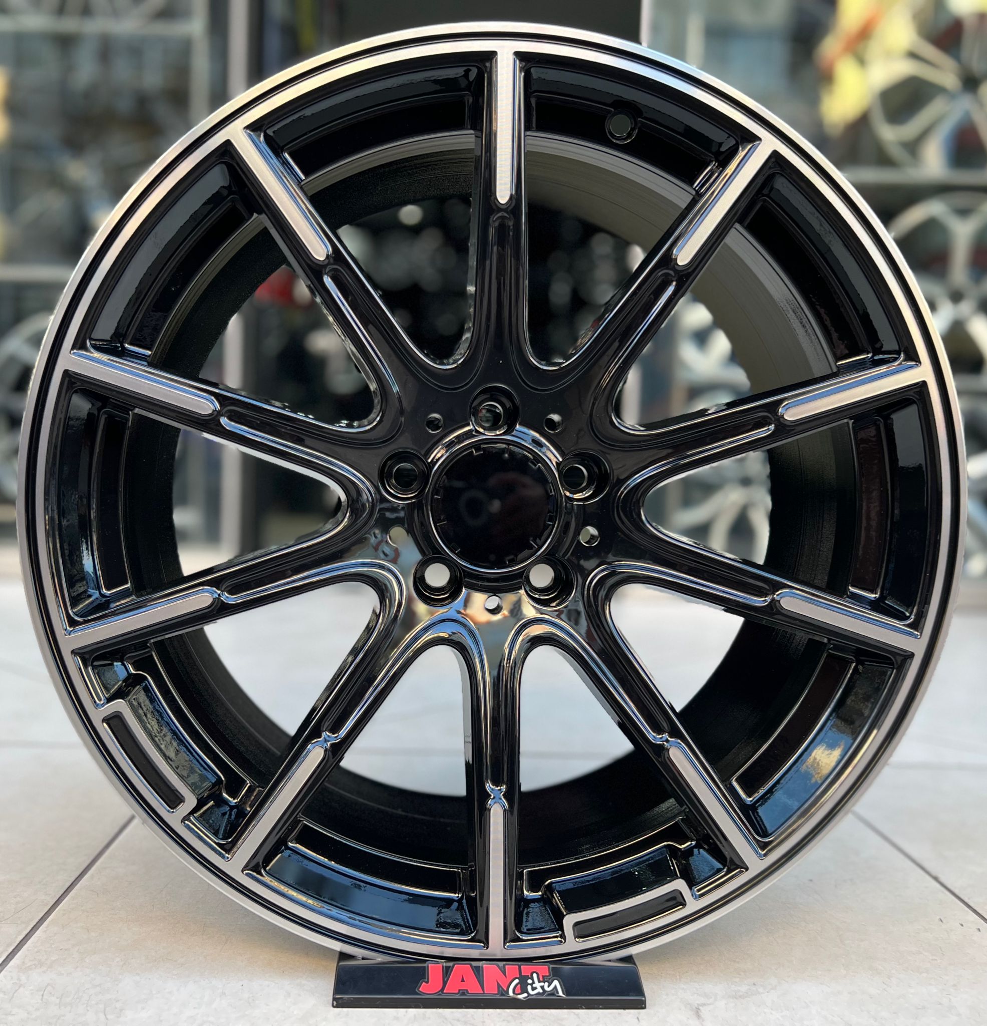 19′ 5X112 BRABUS JANT MODELİ - Görsel 1