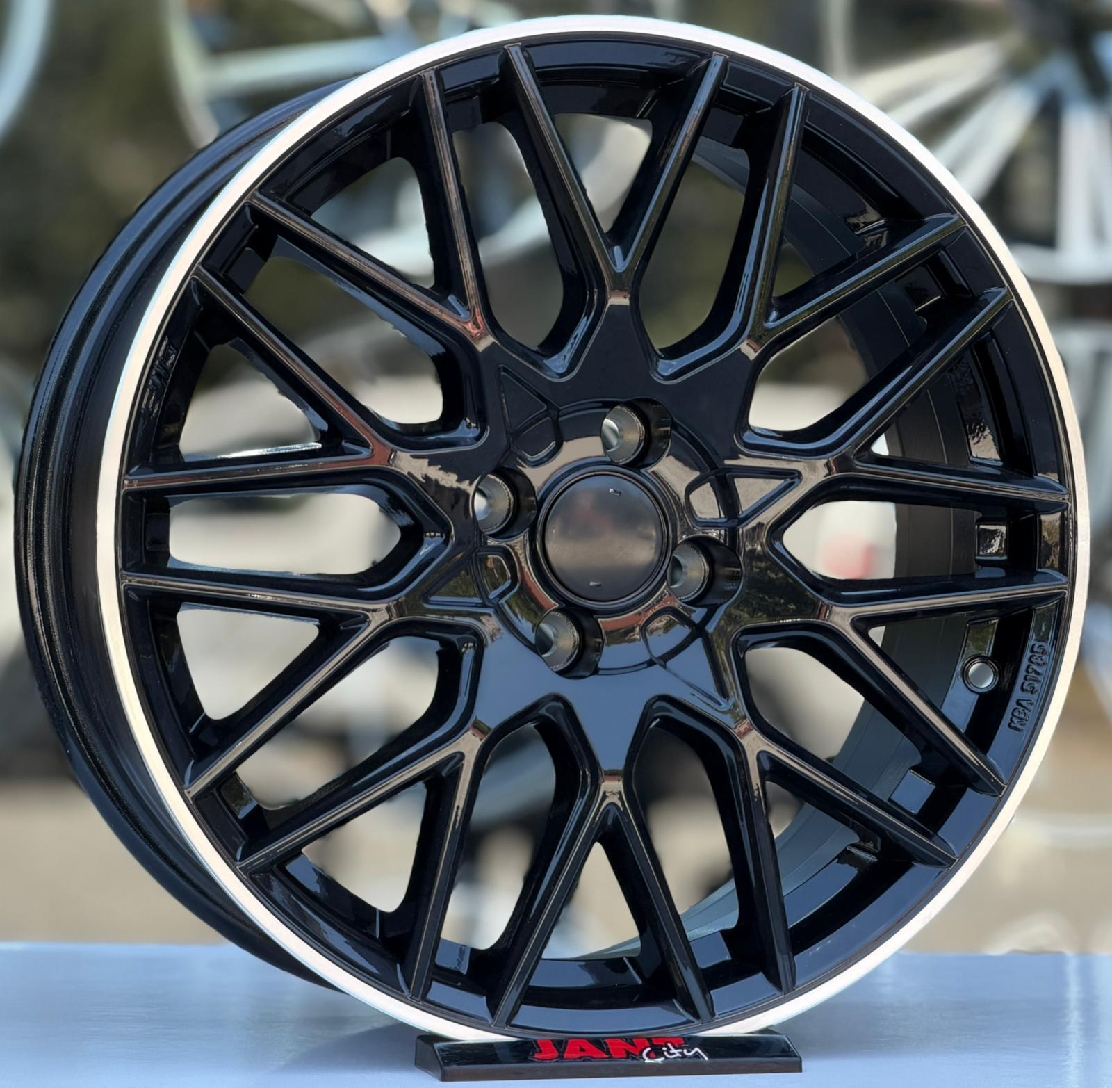 17′ 4×100 VOSSEN JANT MODELİ küçük resim 2