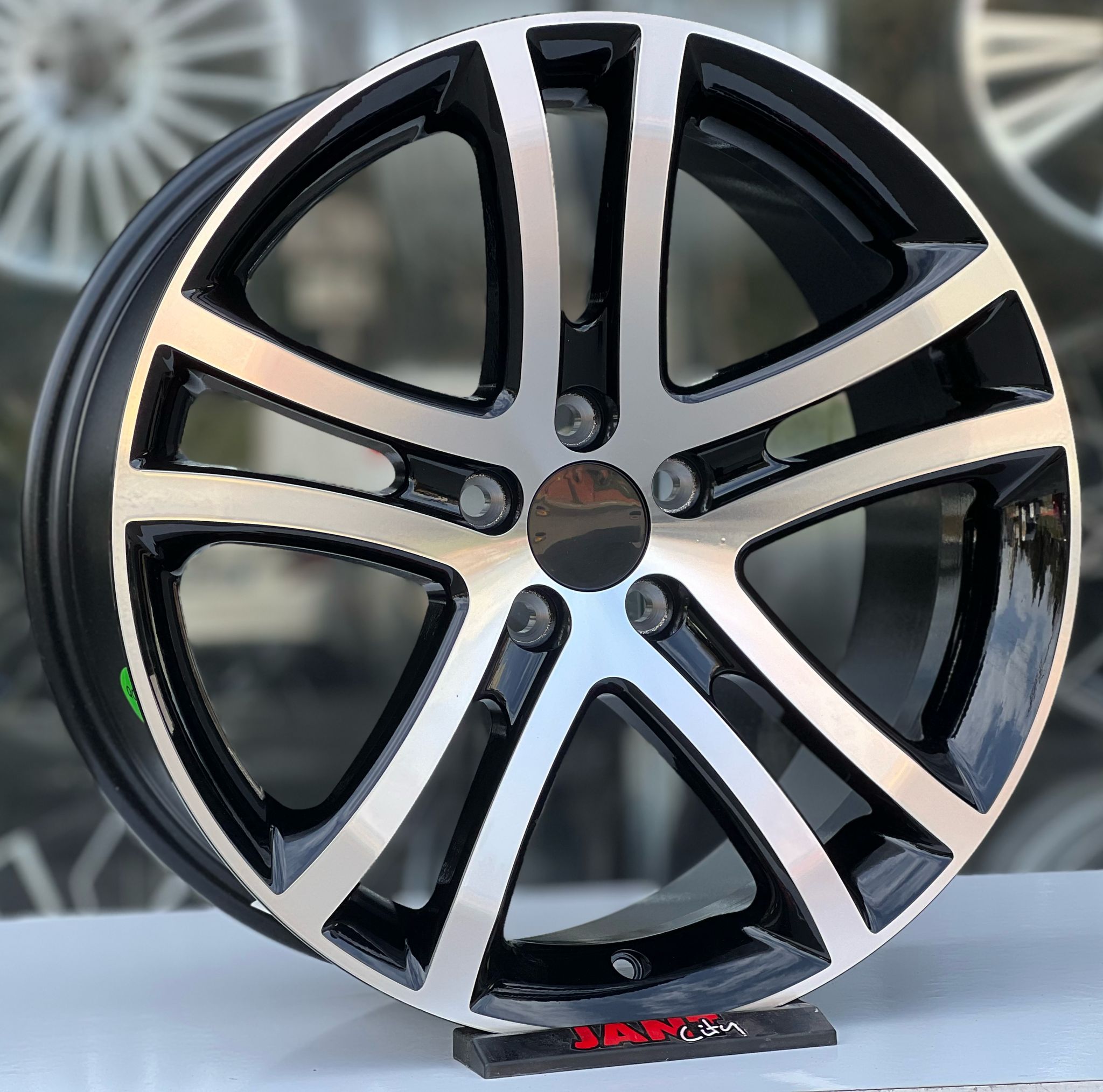 YENİ 17′ 5X112 SAVANNAH JANT MODELİ küçük resim 2