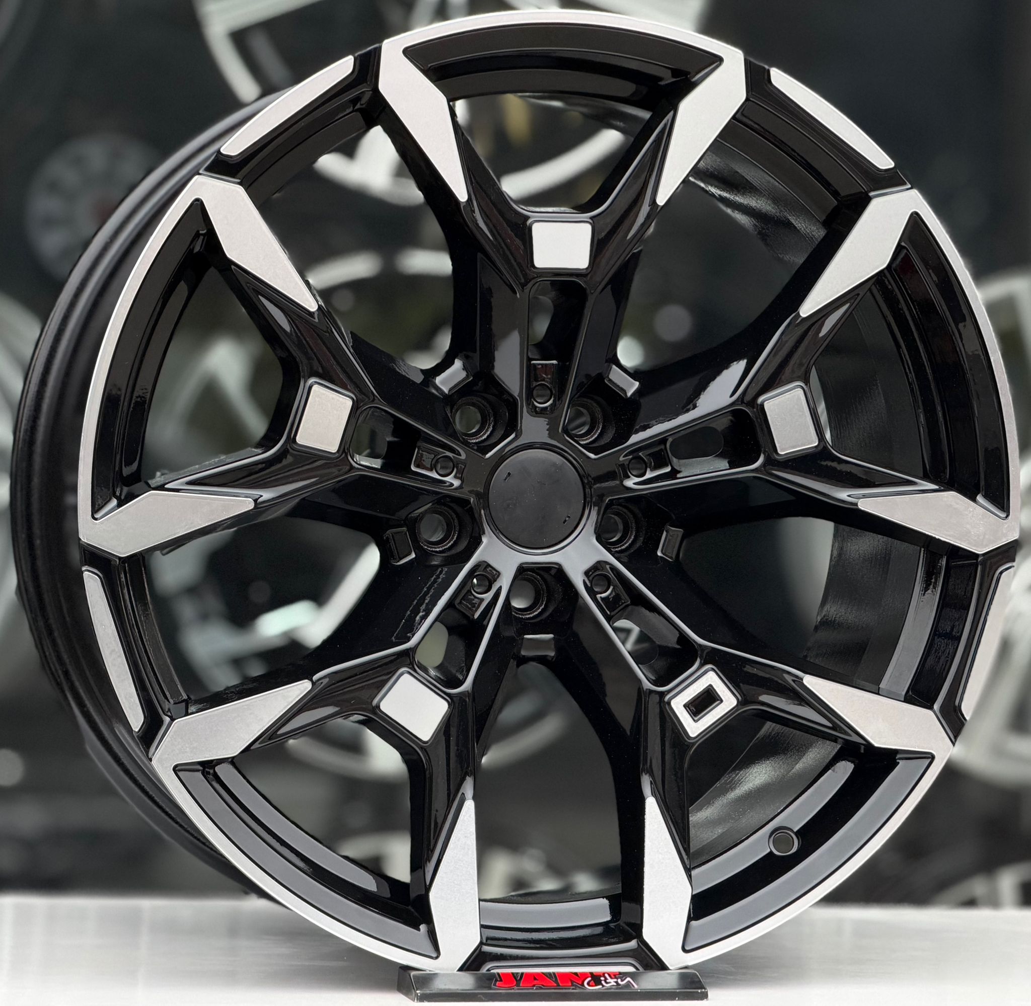 20′ 5X112 BMW G30 SHADOW JANT MODELİ küçük resim 2