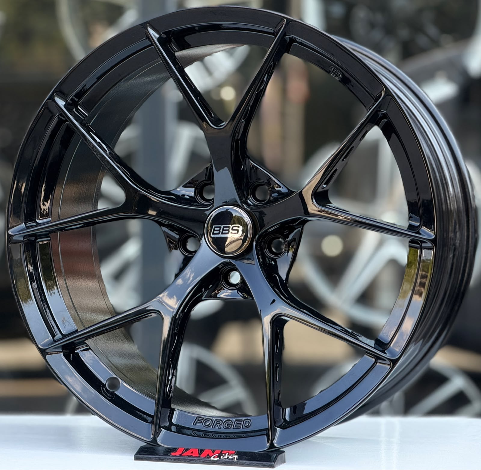 Bbs 19′ 5X114.3 BBS FI-R EVO FORGED JANT MODELİ küçük resim 3