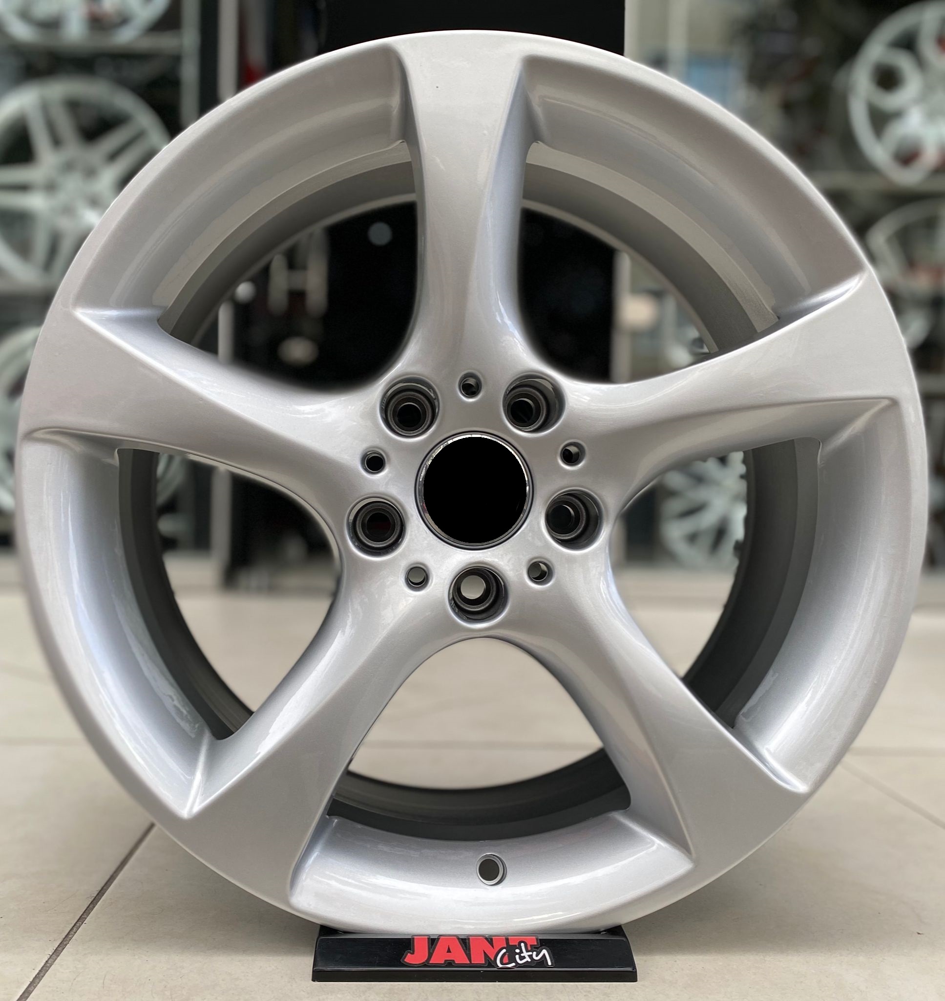 70 18′ 5X120 BMW 335 JANT MODELİ - Görsel 1